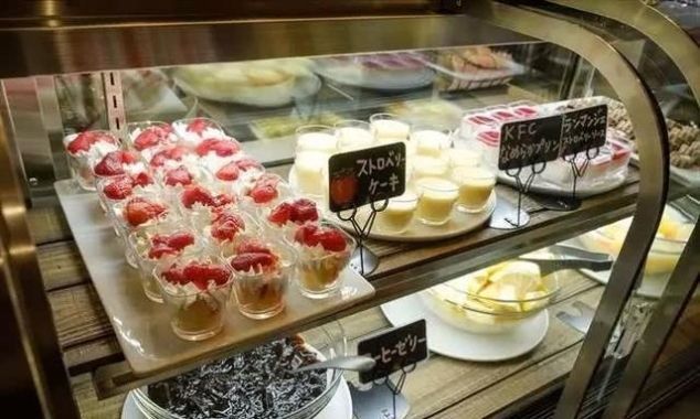 炸鸡|肯德基开了第一家自助餐厅,每位126元,终于能狂吃炸鸡汉堡了