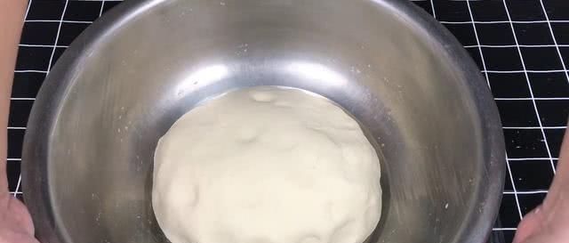  蓬松|花卷的做法大全之一，教您最简单的方式，照样蓬松暄软层次分明