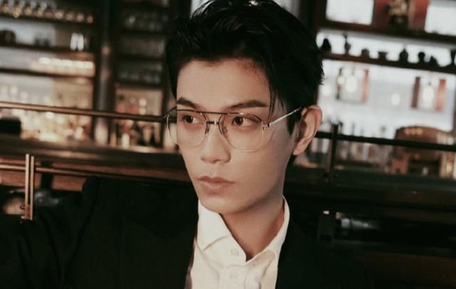  张翰|心动的信号3见面会直播，谁说丁禹兮头大的？和张翰比不遑多让