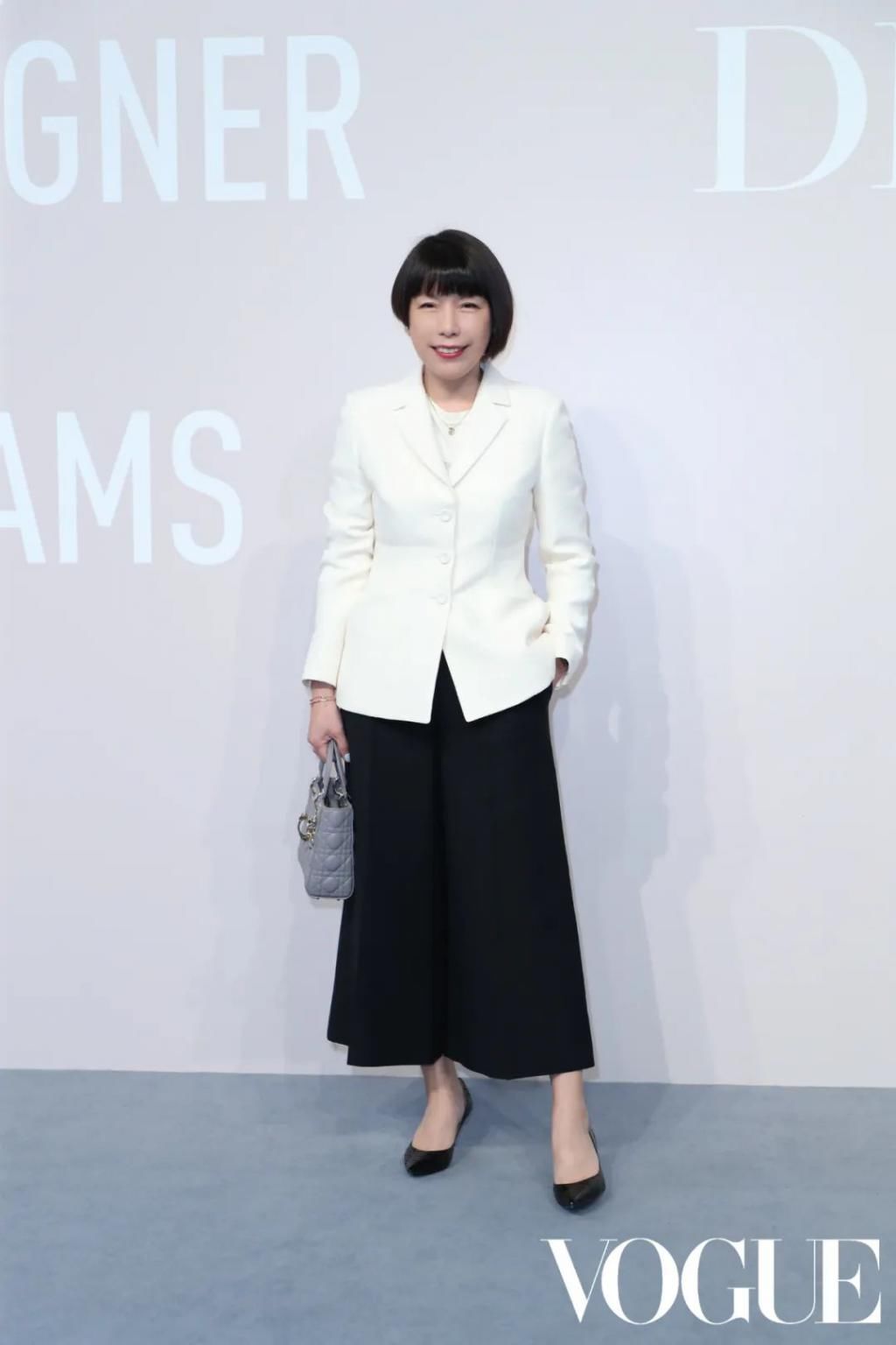  裙子|全世界最美的裙子，都藏在这个展览里