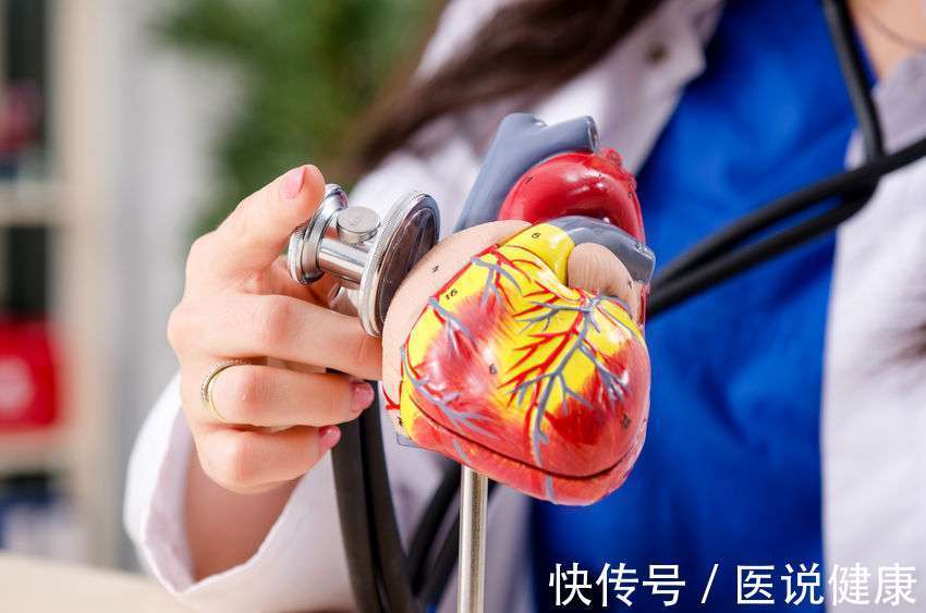 人过45岁后血管疾病是高发阶段(中年后心血管疾病易高发，这6个行为要避免，或能有效预防)