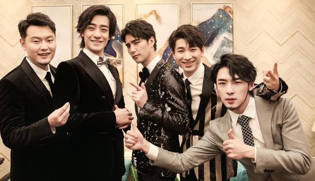  乌托邦还|从神仙综艺到爆料，mxh女孩的梦碎了，《声入人心》的乌托邦毁了