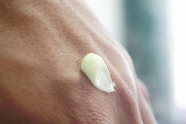  身体|女性为何体毛茂盛？体毛对人体有什么作用？到底能不能刮掉？