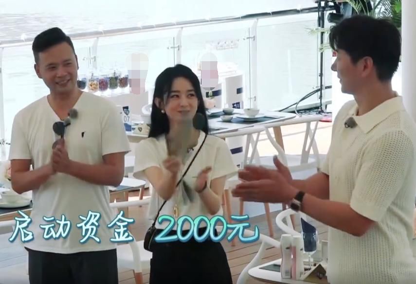  手中|赵丽颖第一次逛菜市场，谁注意她手中的菜品？这才是明星的真实消费