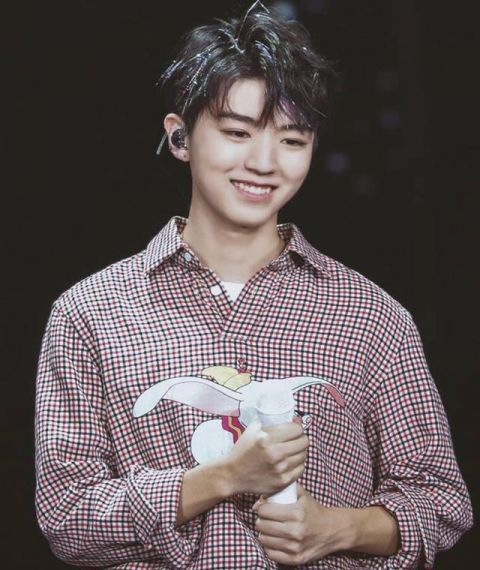  中餐厅|王俊凯与《全员加速中》猎人李子峰在《中餐厅》重逢，奇妙的缘分