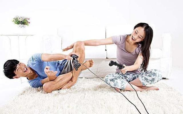 恋爱|蔡少芬回忆恋爱时，老公前女友打来电话，看张晋的教科书式应对