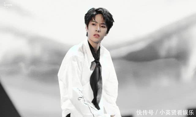  留意|王一博“登上”《王牌》，可谁留意出场方式全场都沸腾了