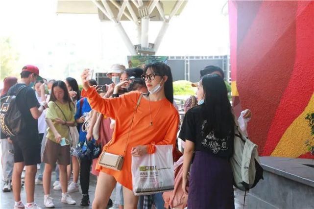 舞蹈学院|艺考生嗨起来原来是这个样子......