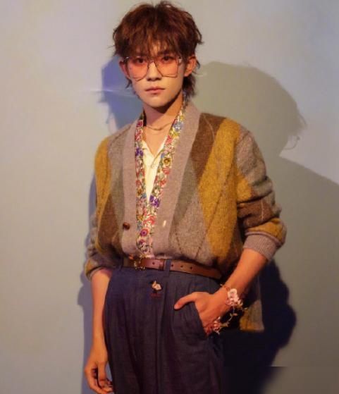 演唱会|TFBOYS七周年演唱会看点：王俊凯与女生牵手跳舞，千玺频频笑场