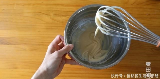 轻松|儿时的经典味道,柔软湿润的古早味蛋糕,新手也能轻松做