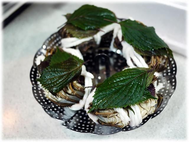 合适|大闸蟹蒸几分钟合适?记住这几个技巧,螃蟹肉嫩不柴不寒,超鲜美