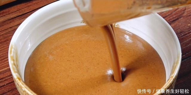 简单|芝麻酱怎么做,做法真简单,只需1斤白芝麻,做啥都好吃