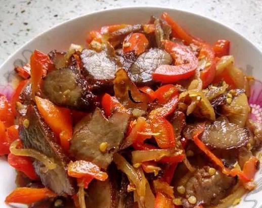  满屋飘香|好吃不腻、鲜辣下饭的家常菜，出锅上桌，满屋飘香，瞬间盘底光光