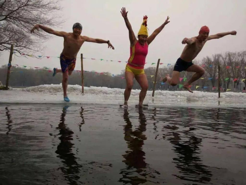  癌症|癌症被宣布半年生命 爱上冬泳后她多赚 17 年！