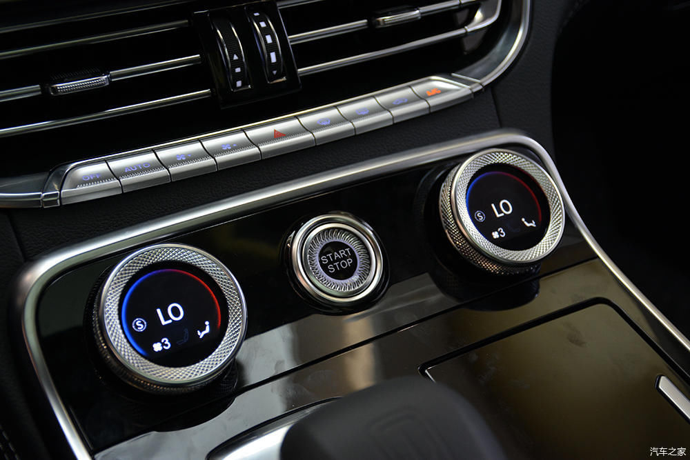  静态|中国品牌新高度 红旗H9静态体验