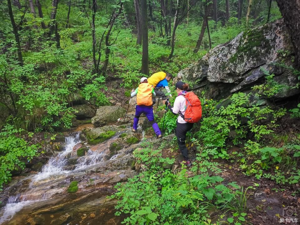  游览|游览祖国大好河山，徒步穿越北驼梁。