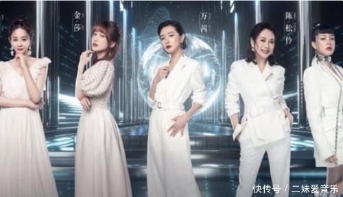  真情流露|《乘风破浪的姐姐》淘汰赛，万茜是真情流露，黄圣依被吐槽假哭？