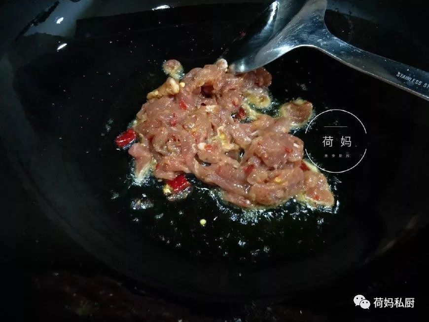 苦笋|苦笋小炒肉,简单又下饭的快手小炒,10分钟就上桌