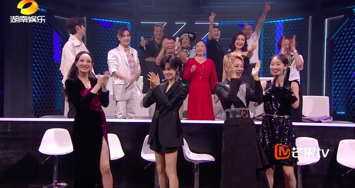  假唱|《乘风破浪》大烂尾，300多小时训练成假唱，宁静拿第一却被狙击