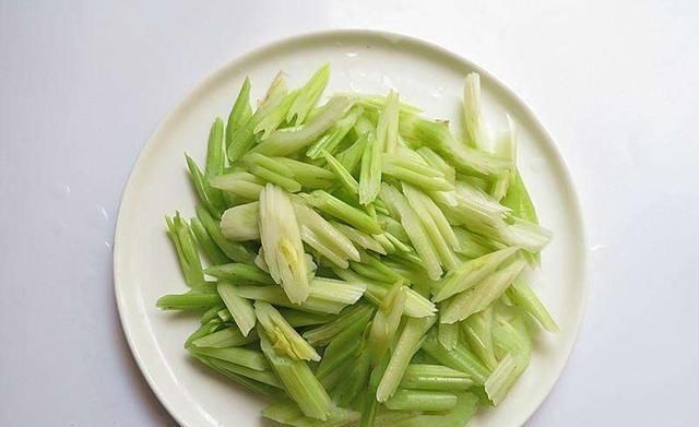 上火|小暑过后,记得常吃这菜才对,营养美味不上火,舒适度过这个酷夏