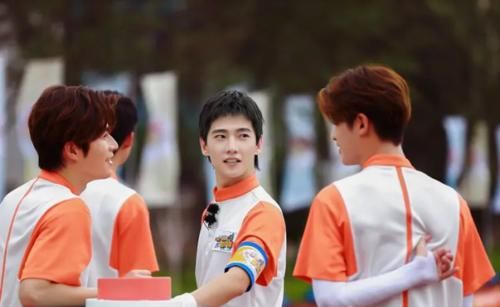  哥哥|比撕名牌刺激，这款宝藏综艺告诉你，玩个游戏到底能有多“壕”？