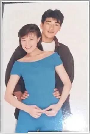  贵圈|贵圈首位直播整形女星、200w钻表随便摔，连范冰冰都模仿她！