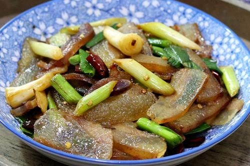 猪皮|香辣入味又下饭的家常菜,简直不要太好吃啦!