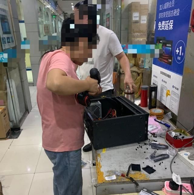 内存|确定没写错？9代U16G内存配550显卡，客户：你不懂电脑