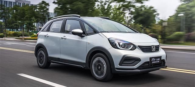  本田|本田最著名的神车之一换代上市，质感全面超越“GK5”，仅8.18万起