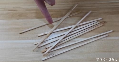 细菌|用半个月的筷子就会产生大量细菌，教你正确清洗筷子方法，学学吧