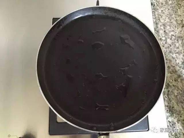  这款|这款小清新口味的鸡蛋饼，快手早餐就它啦！