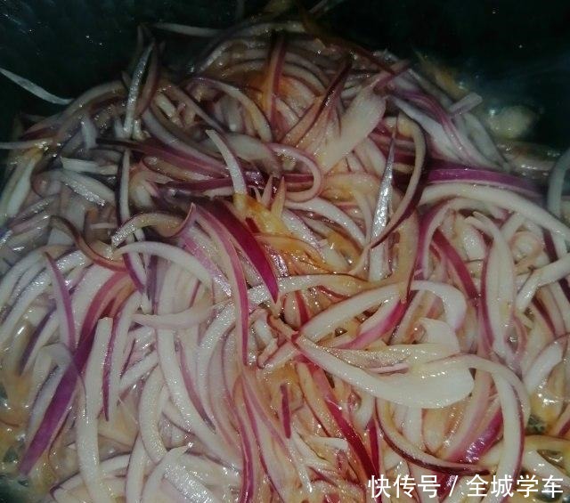 搞定|家常炒洋葱,好吃又下饭,十分钟就搞定