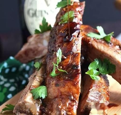 排骨|煮排骨时加一物,邻居都闻到香味,上桌分分钟被吃光!