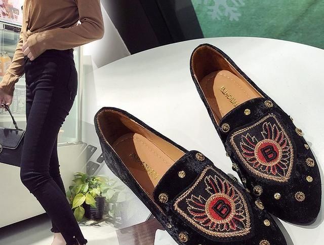 洋气|春天鞋子别乱买,要买就买这几款单鞋,7080穿洋气有女人味