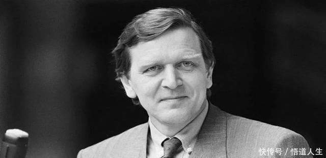  施罗德|二战遗孤当8年国家政要, 离4次婚, 74岁宣布娶小26岁的韩国女人