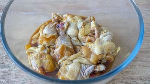  至少|最受欢迎的鸡翅做法，一口嫩滑一口酥香，至少两碗米饭打底，收藏