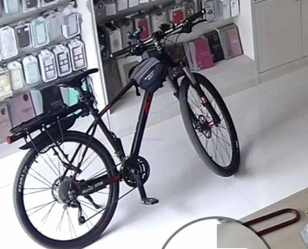 监控|你已被监控锁定!洪洞岗楼附近偷车子的光头男!