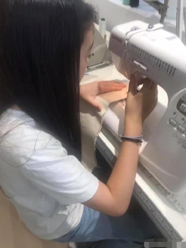  有种|有种“毁容式长大”叫《爸哪》夏天，国民萌娃变国字脸，可惜了好基因