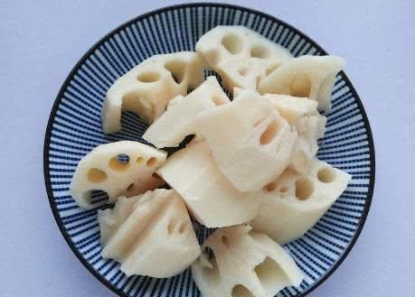  藕浆|藕粉不用去超市买了，教你在家做，真材实料又实惠，我每天喝一碗