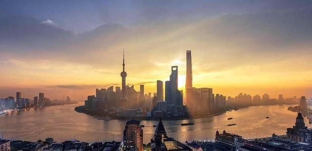 夜景|拍摄夜景照片不一定要晚上拍，这个时间也可以，而且画面更纯净