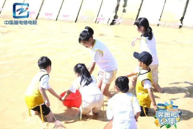  打造|浙江广电新媒体打造 国内首档青少年户外励志综艺《奔跑吧少年》