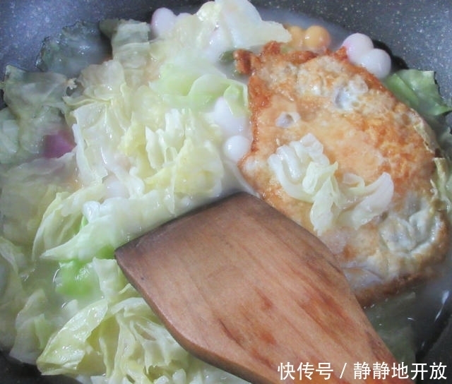 加适量|煎鸡蛋包心菜花色年糕,暖心暖胃