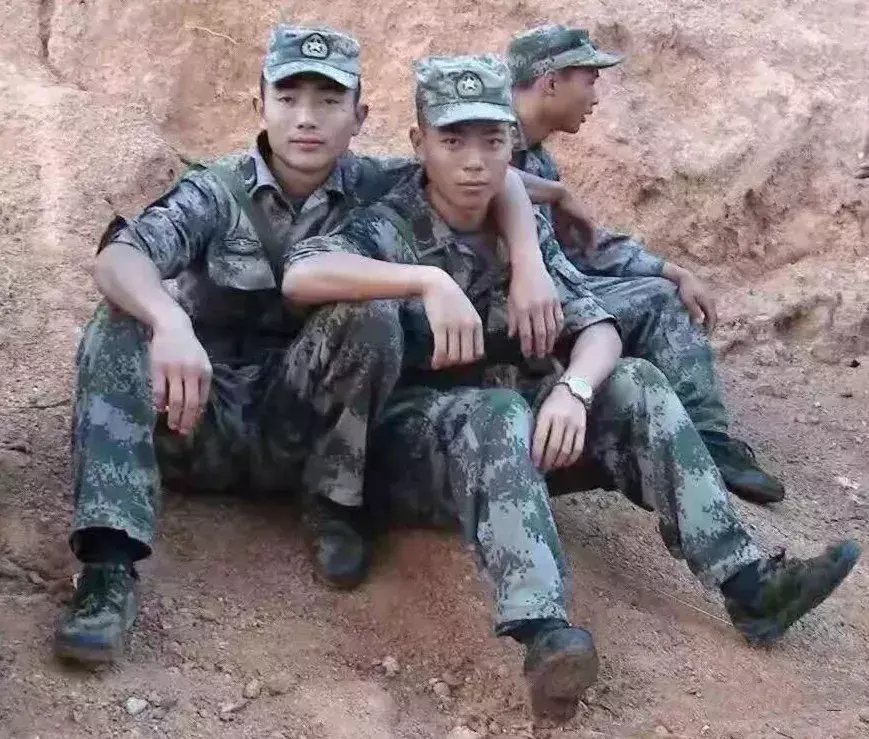  诈骗案|又是兵哥哥路见不平！这次是协助破获千万元诈骗案