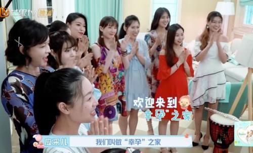  震惊|李艾自曝婚后4年分房睡？应采儿震惊：婚姻的稳定要靠什么支撑？