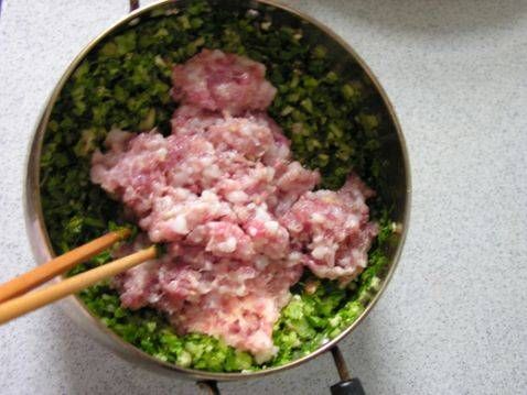 鲜美|冬至用这两种食材做饺子肉馅儿,清热降压又安神,吃着鲜美无比!