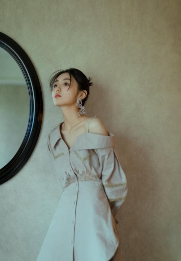 节目|向往的生活嘉宾集体秀腹肌,彭昱畅大华厉害了,不过都输给了妹妹