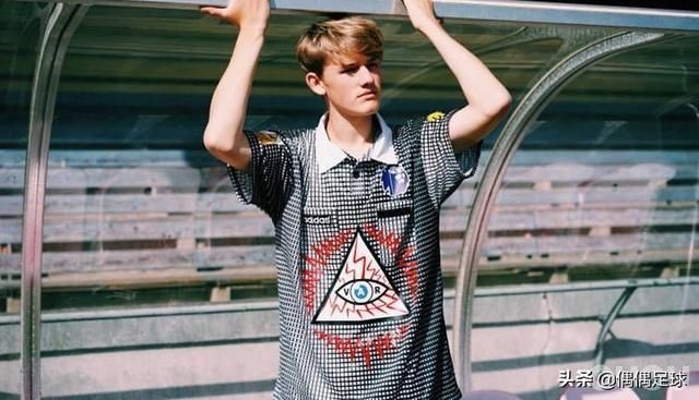  Fokohaela|Fokohaela打造一款特别版VAR球衣