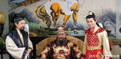 鸣冤|历史上包拯的职位相当于现代什么官这级别，真的可以拦轿鸣冤