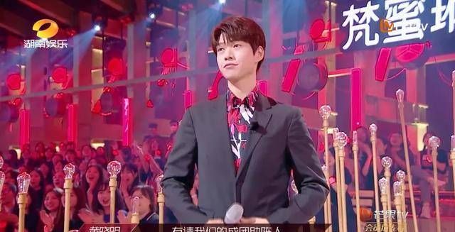  演员|“又丑又糊”，到底是谁在捧他？演员只靠综艺，拿不出作品真的能红吗？