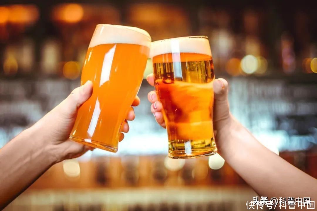 一杯啤酒几百块是智商税吗(一杯啤酒几百块，是智商税吗？)